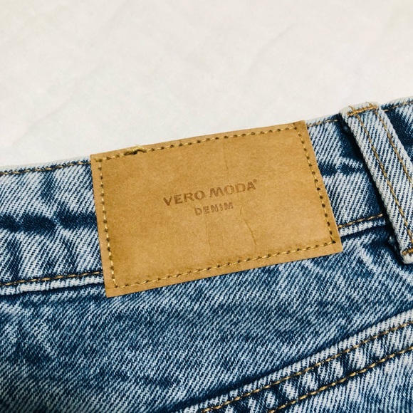 Vero Moda Kate Denim Skirt - Picture 2 of 5